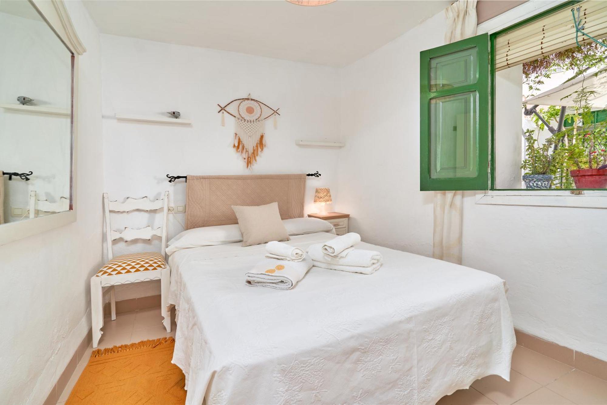 Casa Victoria G Villa Нерха Екстериор снимка