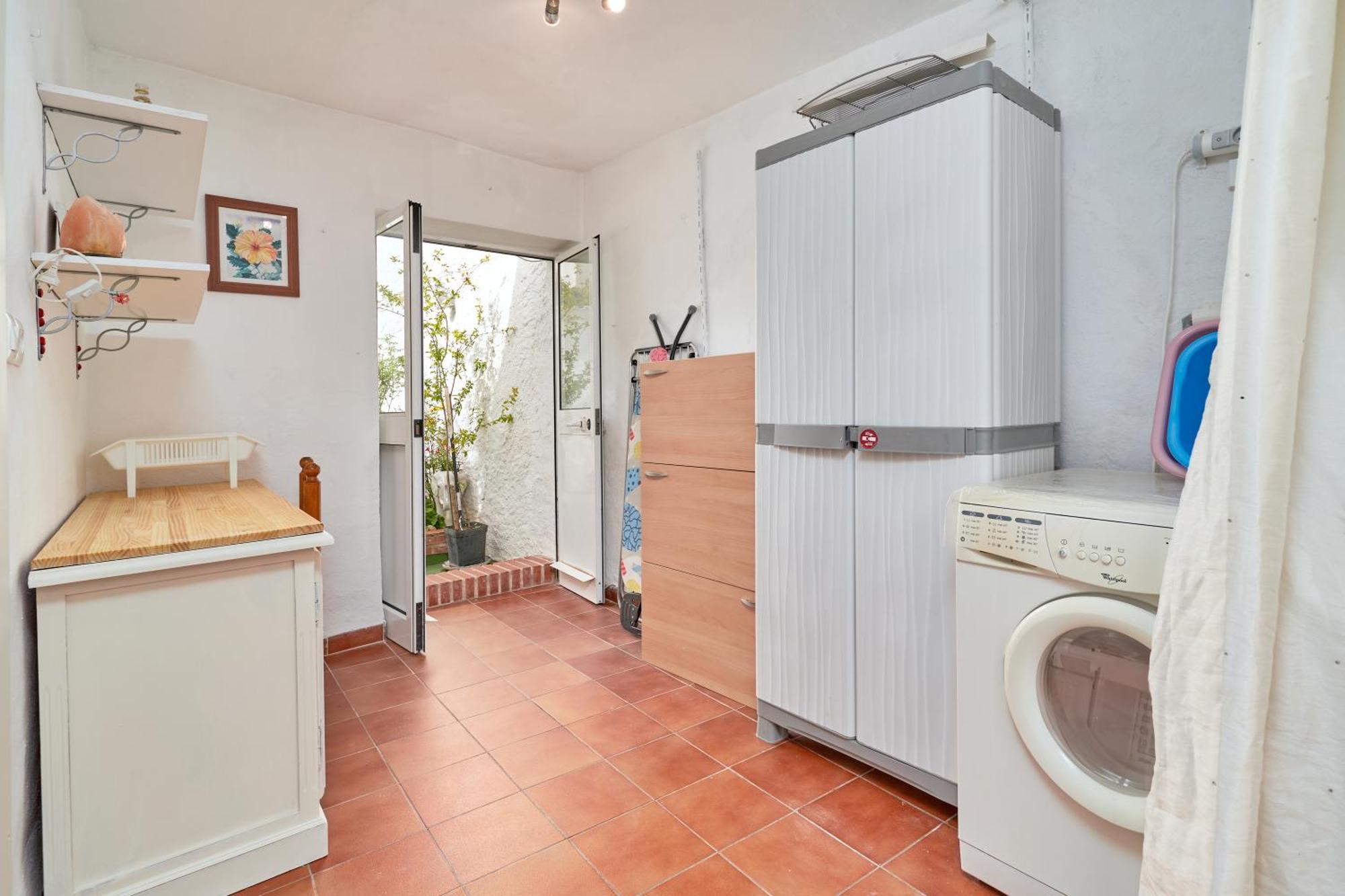Casa Victoria G Villa Нерха Екстериор снимка