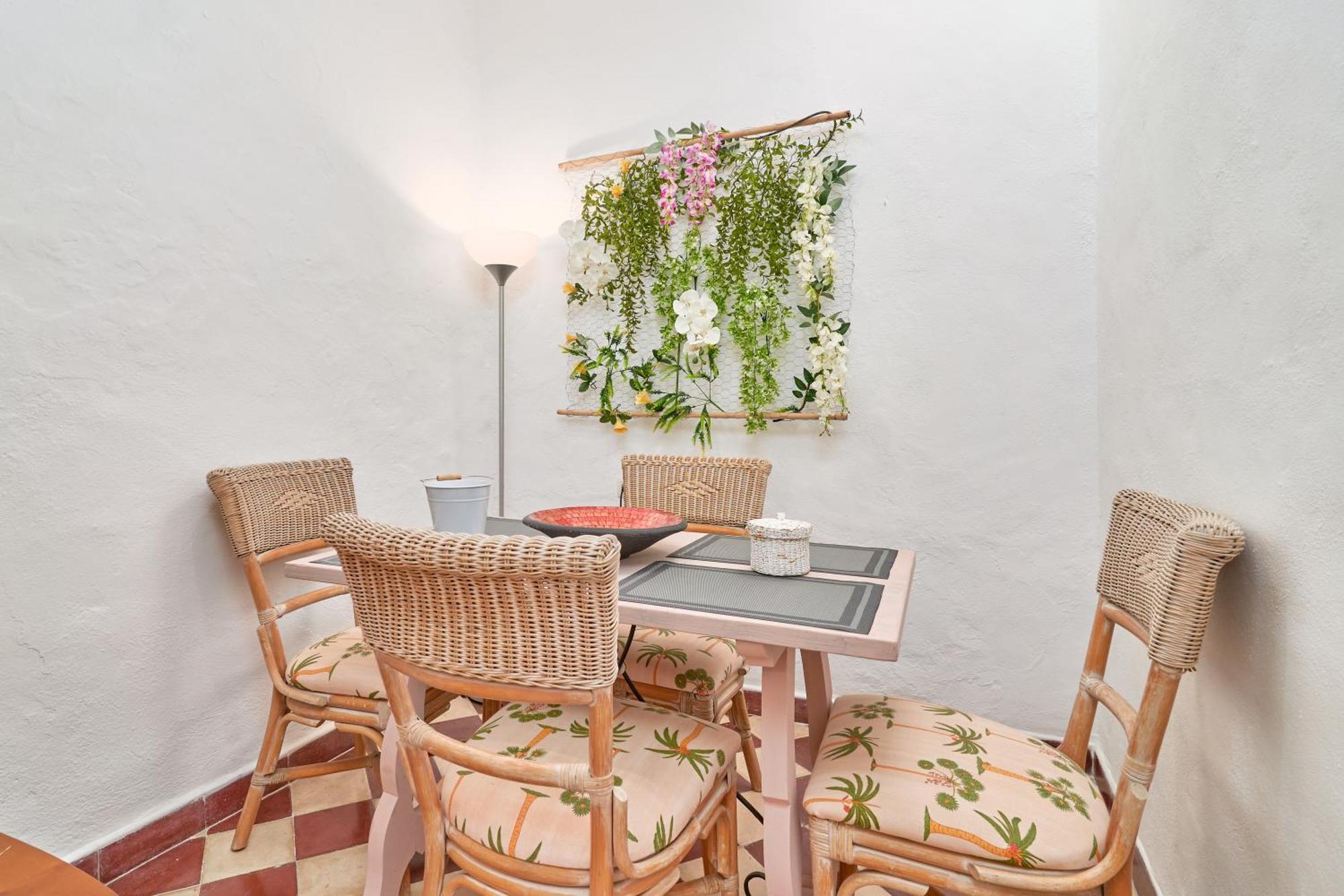 Casa Victoria G Villa Нерха Екстериор снимка