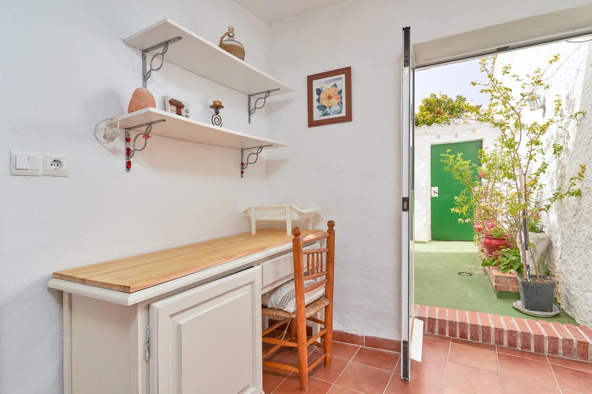 Casa Victoria G Villa Нерха Екстериор снимка